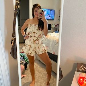 AMERICAN EAGLE floral white romper